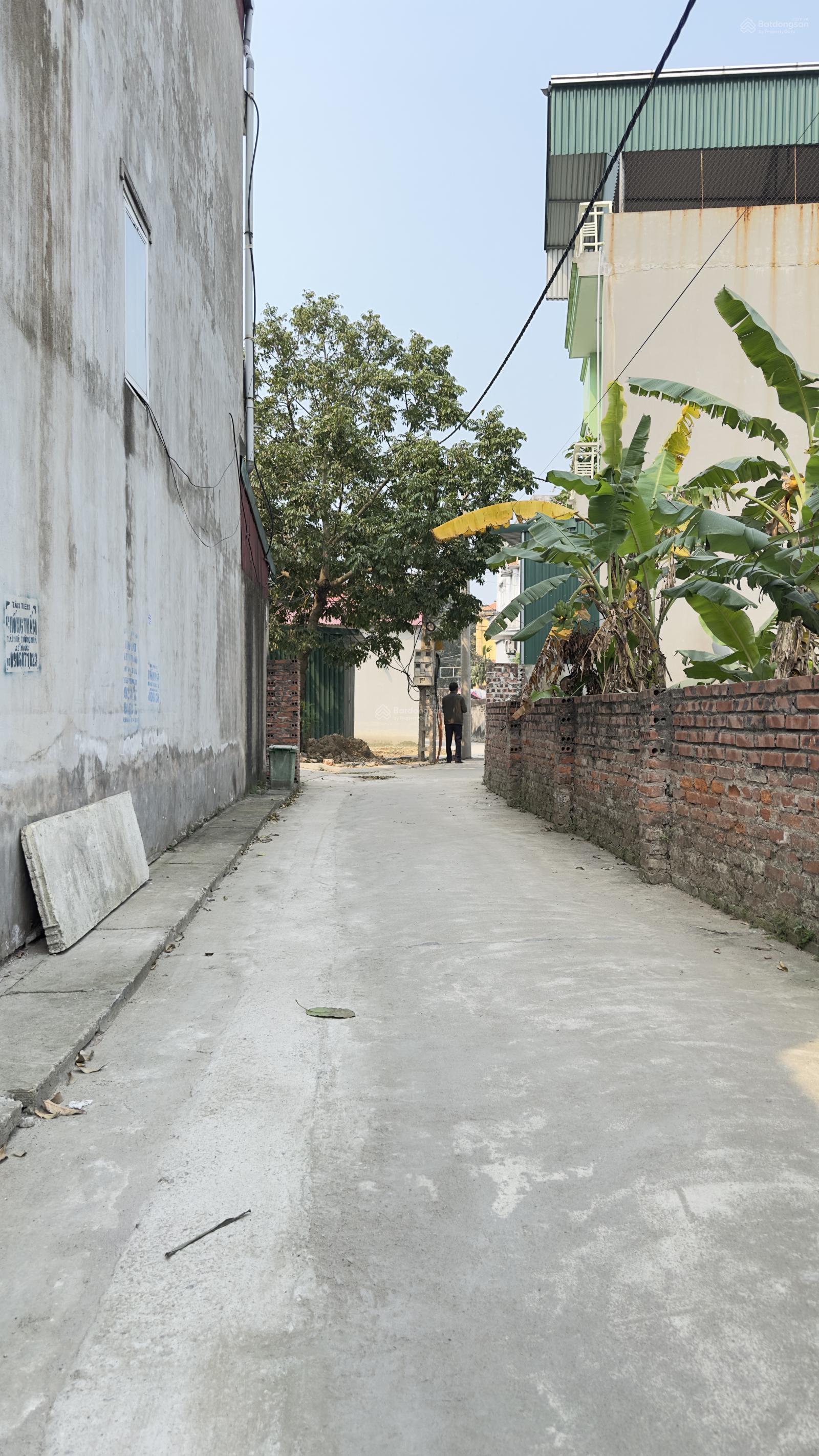 77m2 phường Gia Đông ngay cạnh KCN Thuận Thành 3, ô tô vào nhà: 0911 936 ***