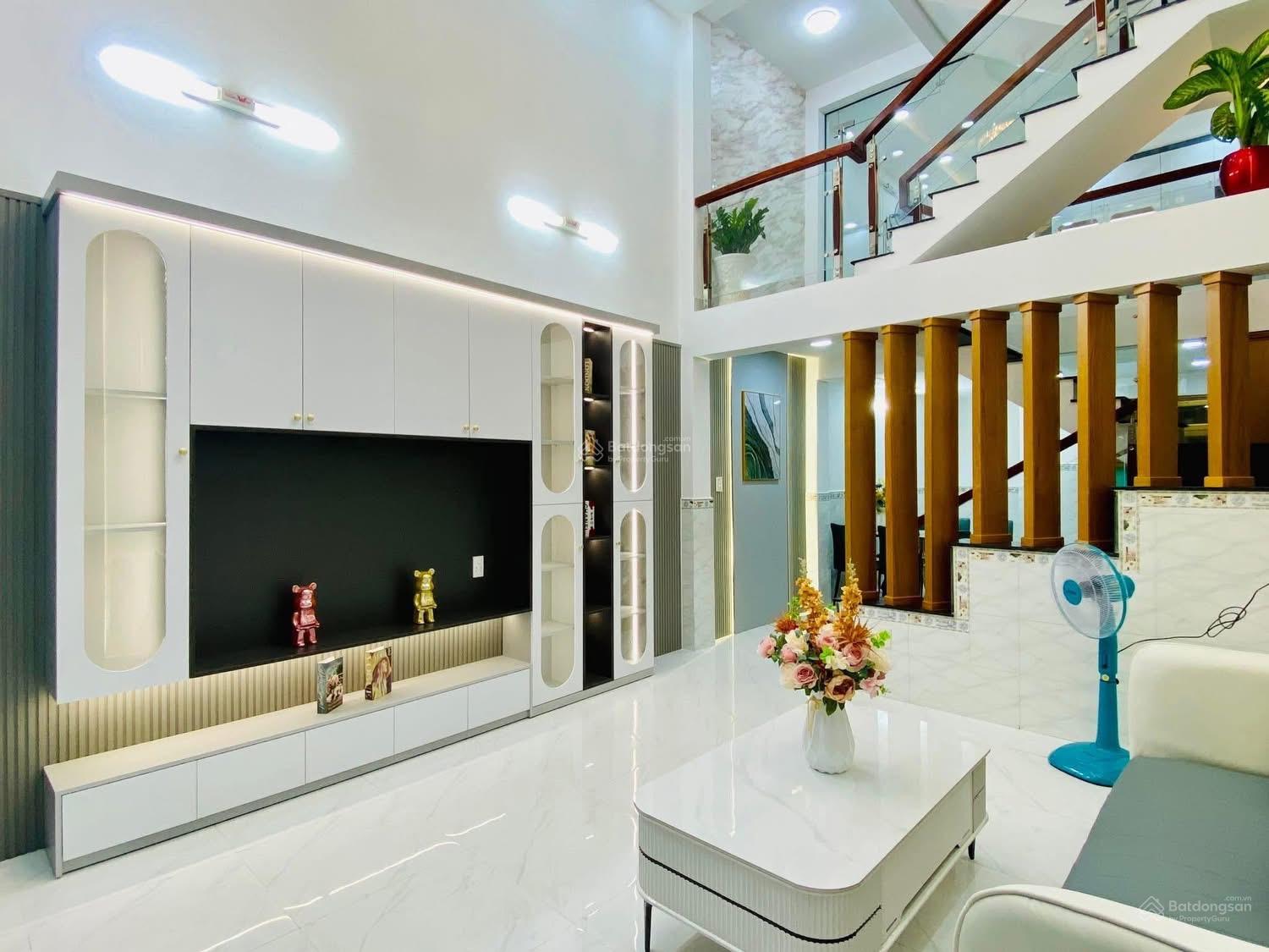 Giảm giá bán nhà D5-P25-Bình Thạnh, gần đại học Giao Thông Vận Tải. 2tỷ890/66m2 đang cho thuê 18tr