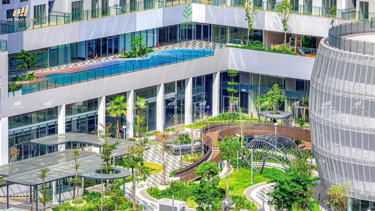 Căn 2PN 71m2 Urban Green. giá 4TY5 Alo em Nhâm đi xem nhà ngay. View nội khu hồ bơi