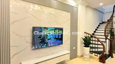 Vượt trội, nhà mặt ngõ Cầu Giấy 5 tầng, mặt tiền đến 4 m, 7.2 tỷ, xem ngay đi