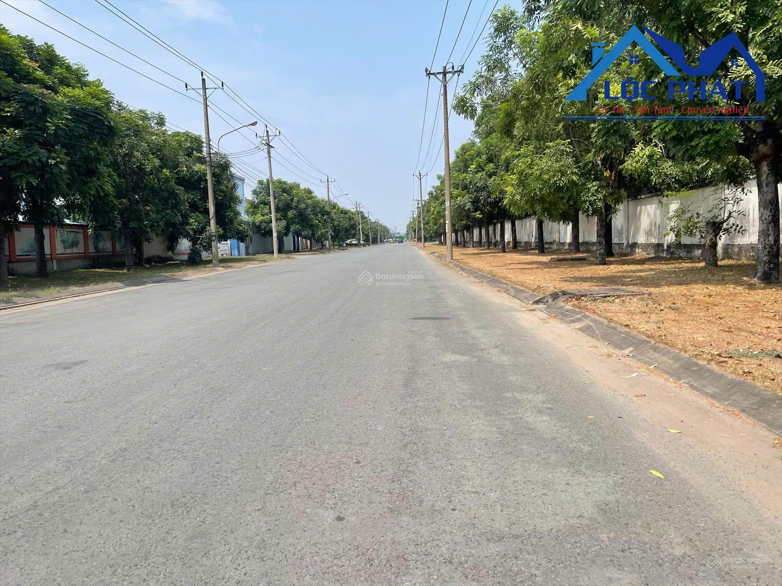 Bán đất 1,5ha tại KCN Châu Đức, Bà Rịa Vũng Tàu 15200m2 giá 43,7 tỷ LH 0933 725 ***