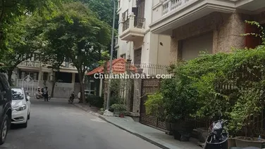 Cho thuê nhà 5 tầng x 100m2, ngõ 2 Linh Lang, Ba Đình, Hà Nội