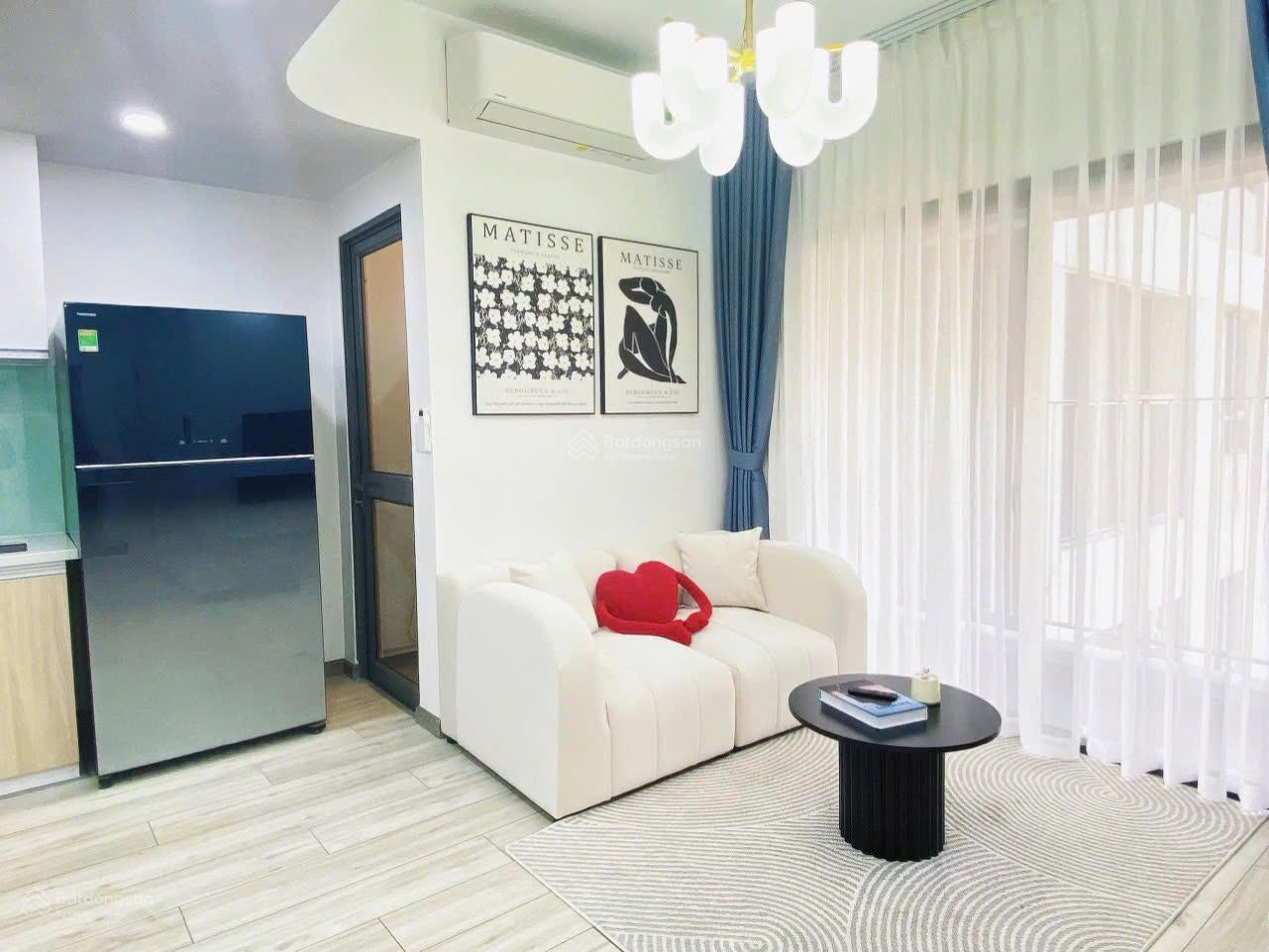 Cần tiền bán gấp căn hộ 2 phòng ngủ Masteri Thảo Điền - sổ hồng - hỗ trợ vay - LH 0938 519 *** Vy Vy