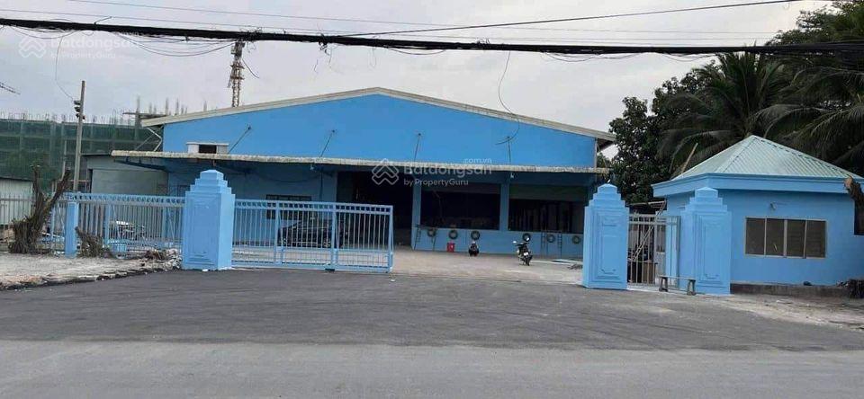 Cho thuê kho 1100m2 - 75 triệu/th, đường Quốc Lộ 1A - Tỉnh Lộ 10 - container 40f vào