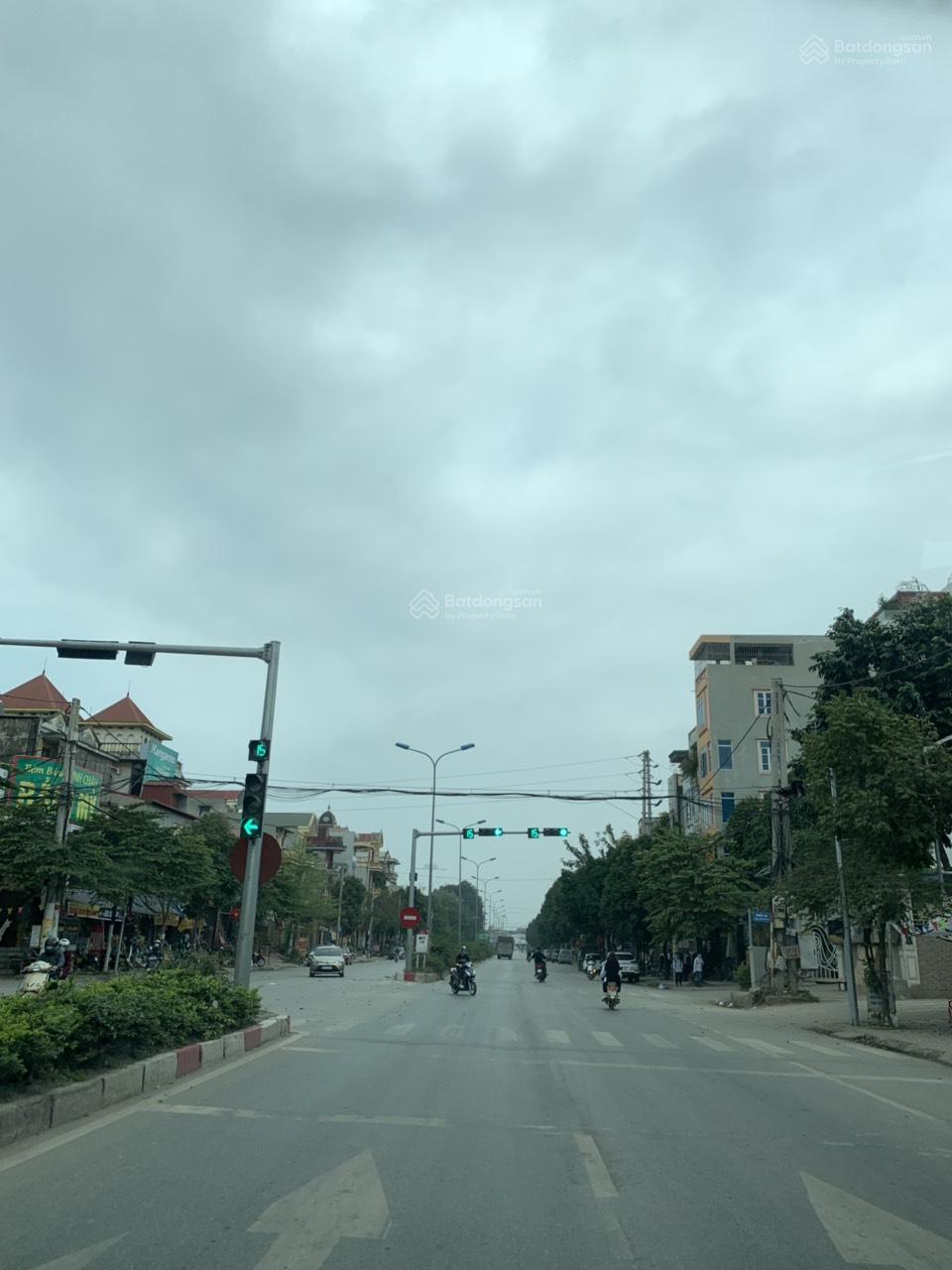 Bán 2 nhà liền nhau số 355+357 Chùa Thông, Mt 4m mỗi căn tổng 8m, Dt tổng 220m2 ,chỉ 90 triệu/m2 Bán 2 nhà liền nhau số 355+357 Chùa Thông, Mt 4m mỗi căn tổng 8m, Dt tổng 220m2 ,chỉ 90 triệu/m2