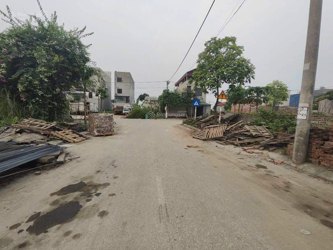 Bán đất đấu giá Vườn Dĩm - Kim Hoa - Mê Linh - Hà Nội - diện tích 93m - hai mặt tiền trước sau