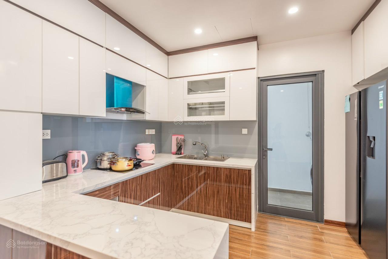 Chính chủ bán CH 25T2 N05 Hoàng Đạo Thúy 159m2 3PN full đồ, BC Đông Nam, giá rẻ. LH: 0987 362 *** Chính chủ bán CH 25T2 N05 Hoàng Đạo Thúy 159m2 3PN full đồ, BC Đông Nam, giá rẻ. LH: 0987 362 ***