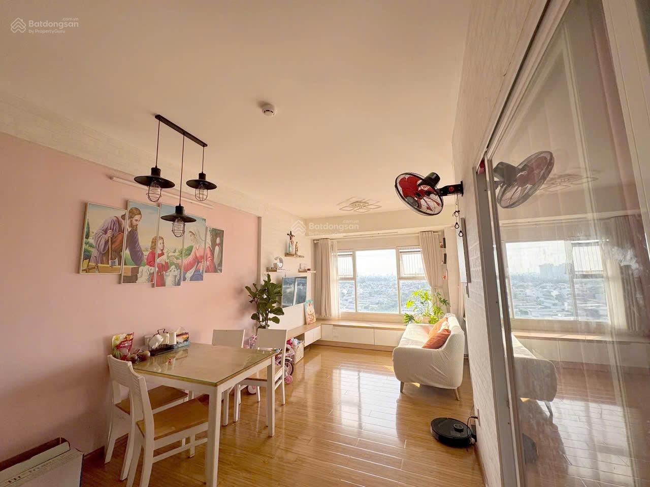 Bán căn hộ Fuji, 1+1PN 55m2 giá tốt chỉ còn 2.8 tỷ, view ngoại khu Landmark 81 Liên Phường Q9, SHR