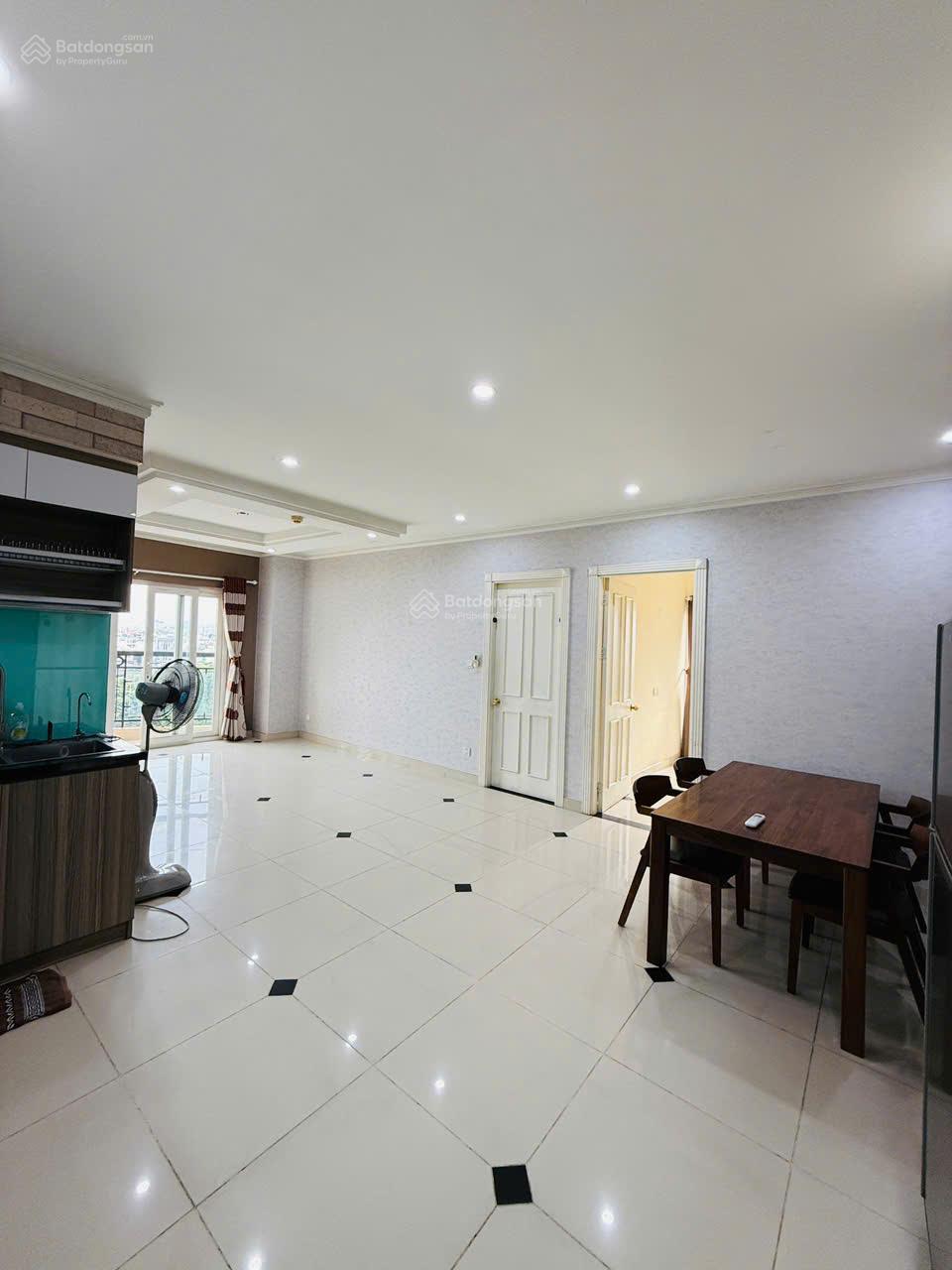 Bán CH Phúc Yên Mặt tiền P.H.I 3PN, 2WC, 3,75 tỷ, 105m2, tầng trung view Bitexco Nắng sáng