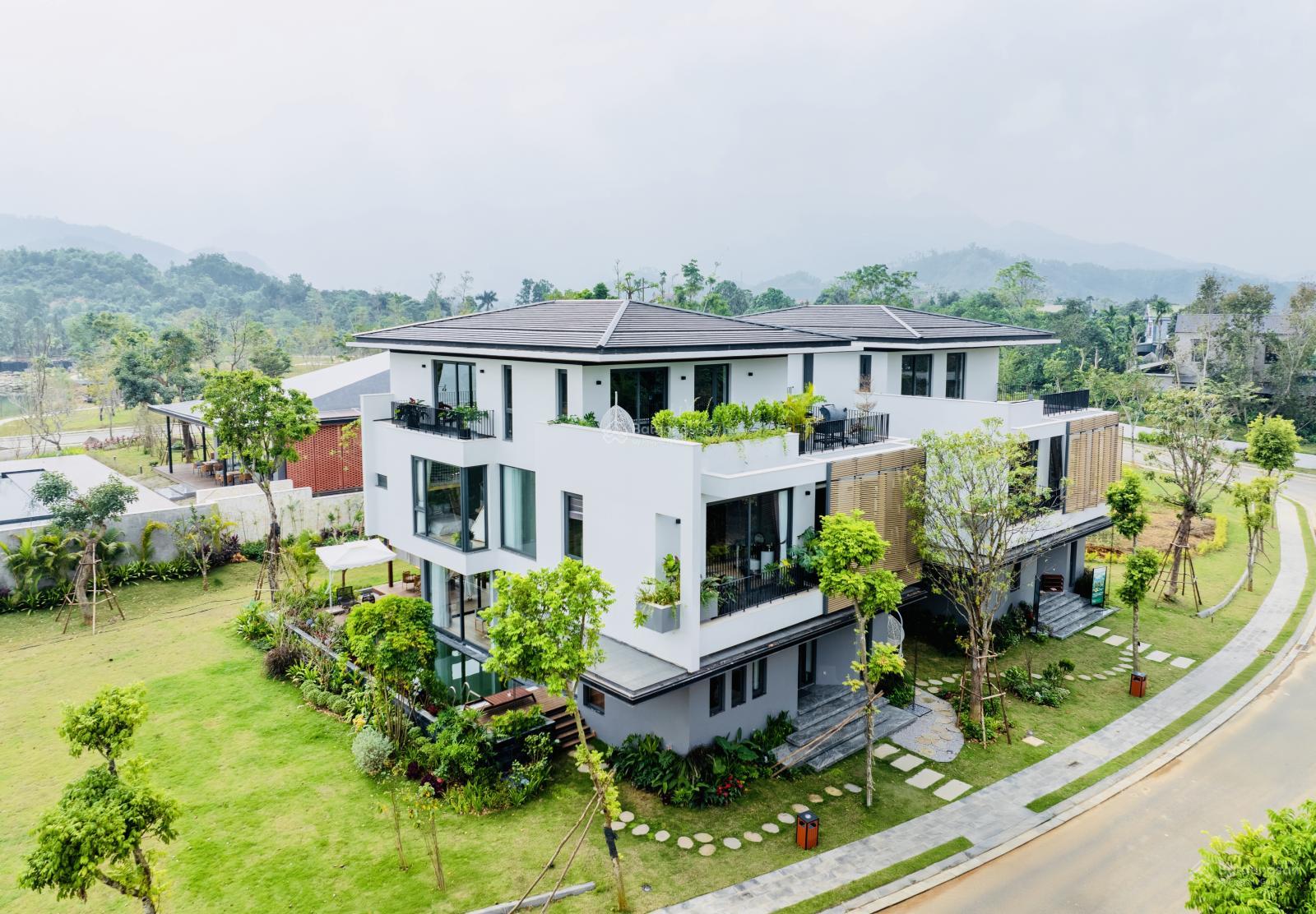 BÁN BIỆT THỰ HANOI TROPICAL GRADEN - VỊ TRÍ TRUNG TÂM -SÁT TIỆN ÍCH - GẦN GŨI THIÊN NHIÊN.