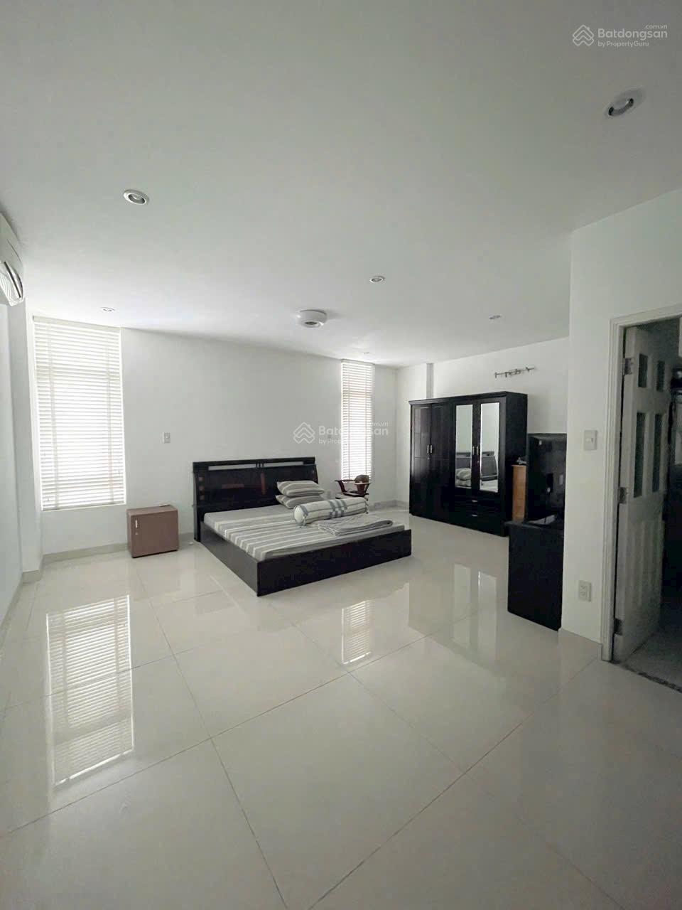 Cho thuê nhà đường 44, An Phú Hưng, Tân Phong, Quận 7 4x18m hầm trệt 3 lầu giá 28tr 0902 428 ***