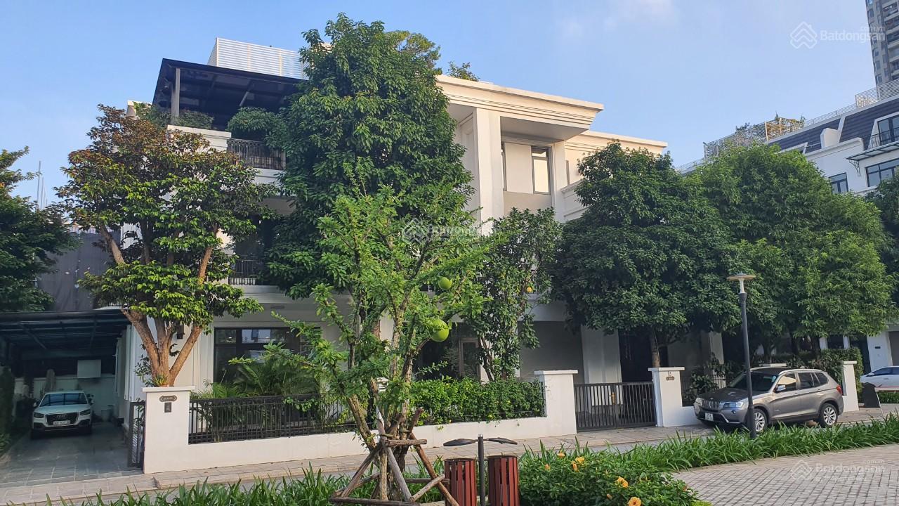 Bán căn biệt thự villa siêu đẹp khu Thành Phố Giao Lưu, với diện tích gần 250 m2, giá 450 tr/m2 Bán căn biệt thự villa siêu đẹp khu Thành Phố Giao Lưu, với diện tích gần 250 m2, giá 450 tr/m2