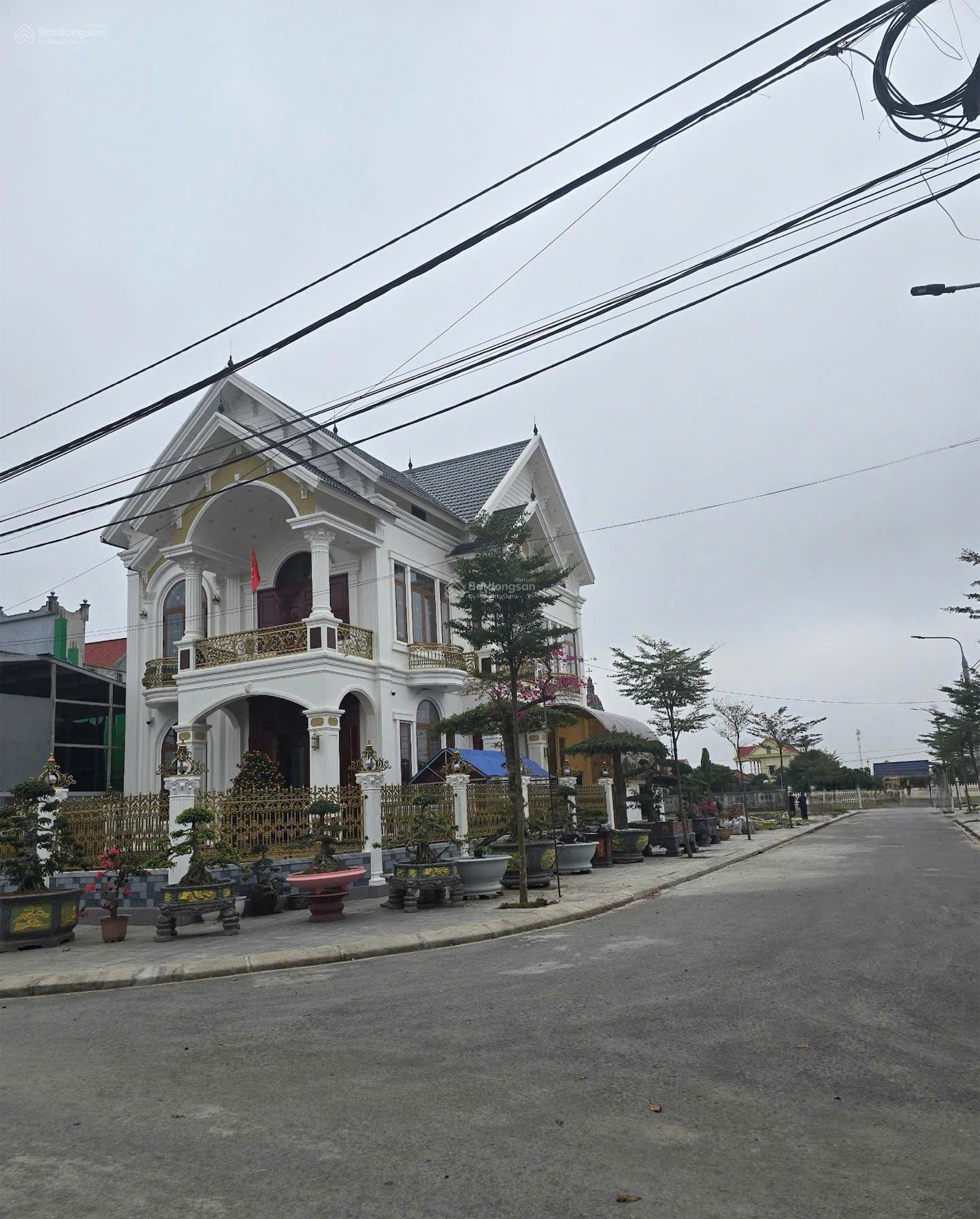 0975 897 *** đất đấu giá sát QL37B, cạnh cao tốc full thổ cư, 100m2, giá chỉ 1.75 tỷ sát khu dân cư