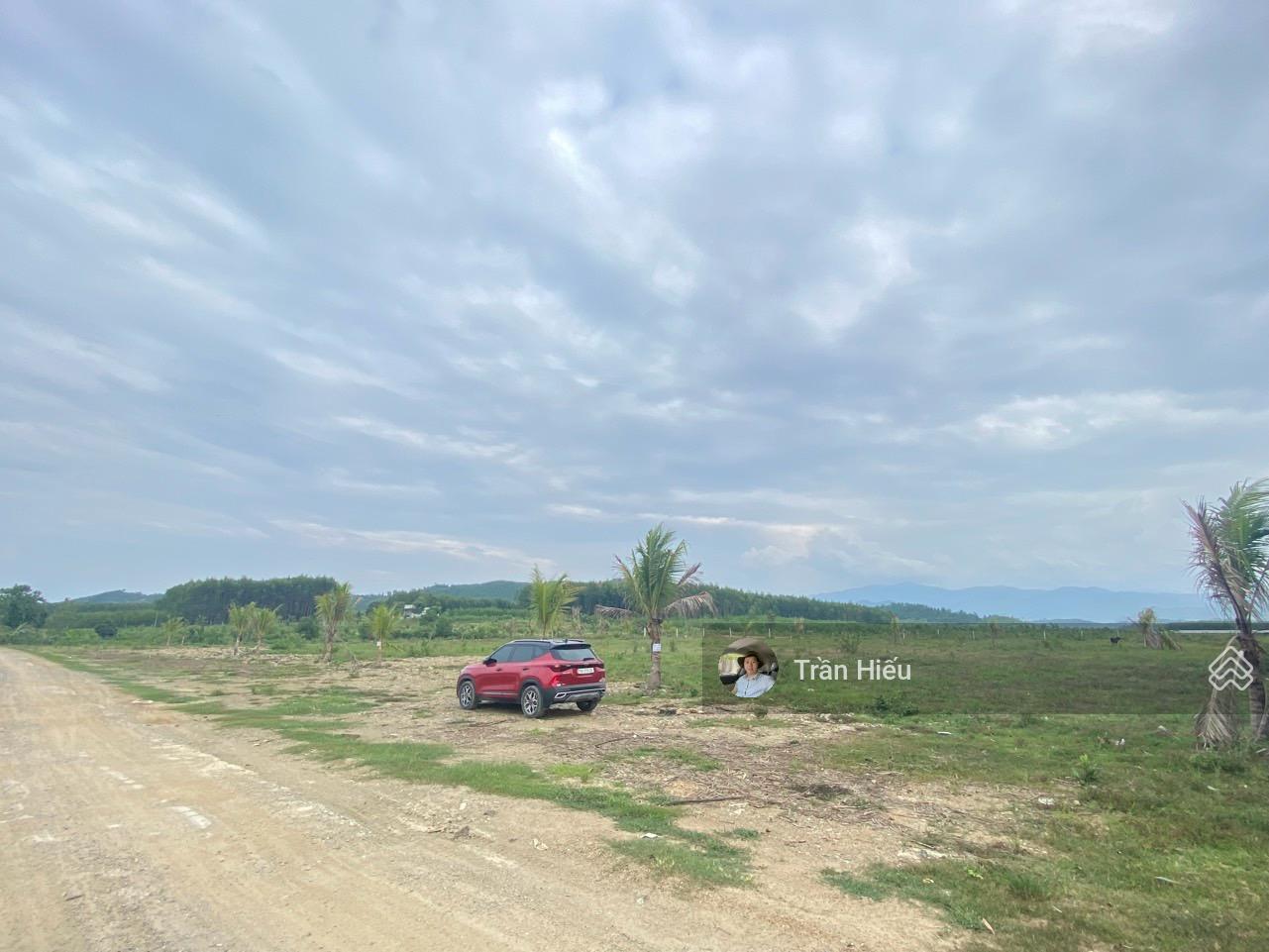 Hot! Bán đất đường rộng 16m và mặt tiền ngang 20m vuông vắn tại Xuân Đồng, Diên Khánh. Chỉ 1 tỷ 750