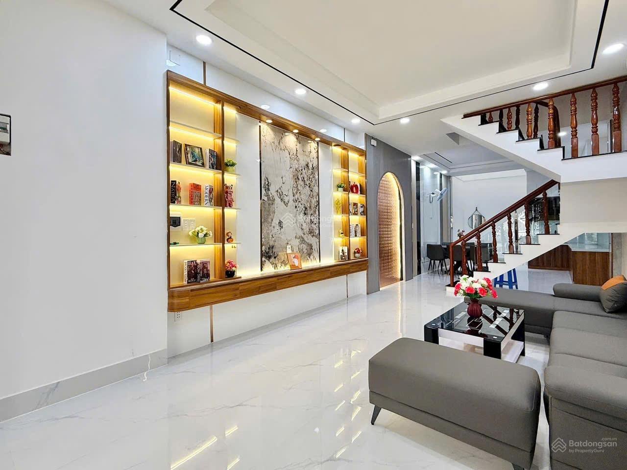 Bán nhà riêng chính chủ Gò Vấp 60m2 loại hình 1 trệt 3 lầu có sân thượng sang tên công chứng ngay
