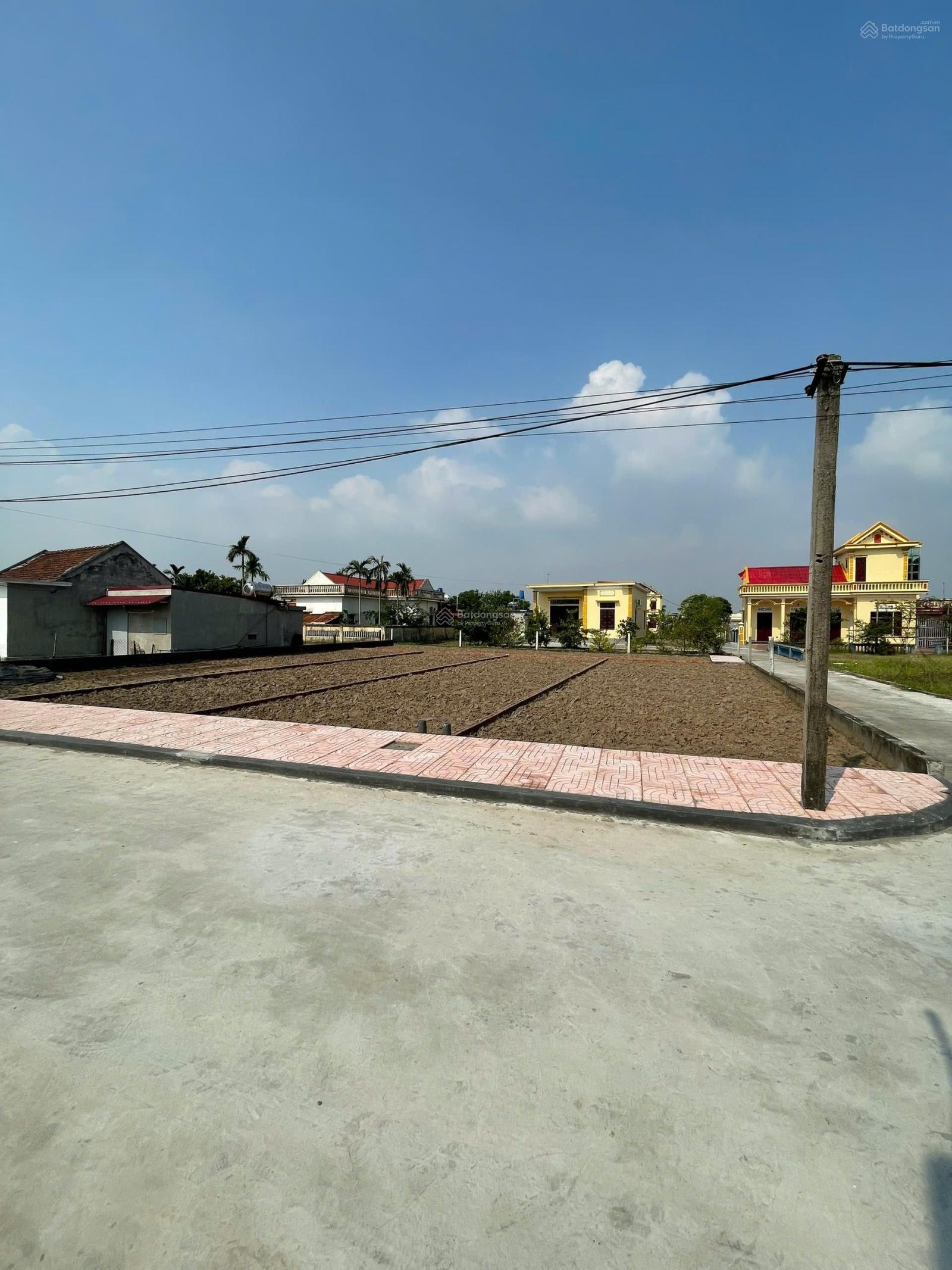 Chính chủ bán lô đất 100m2 ở TT Quất Lâm mặt đường 6m. Rẻ nhất thị trấn full thổ - cư bao sổ Chính chủ bán lô đất 100m2 ở TT Quất Lâm mặt đường 6m. Rẻ nhất thị trấn full thổ - cư bao sổ