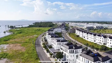 Bán biệt thự mặt biển khu đô thị Tây Bắc, tp Rạch Giá, Kiên Giang. Đối diện quảng trường biển