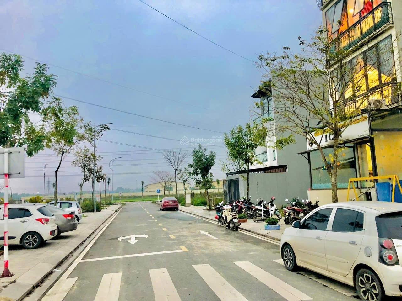 Tôi cần chuyển nhượng lại 5 lô đất nền dự án Vinaconex 3 Phổ Yên