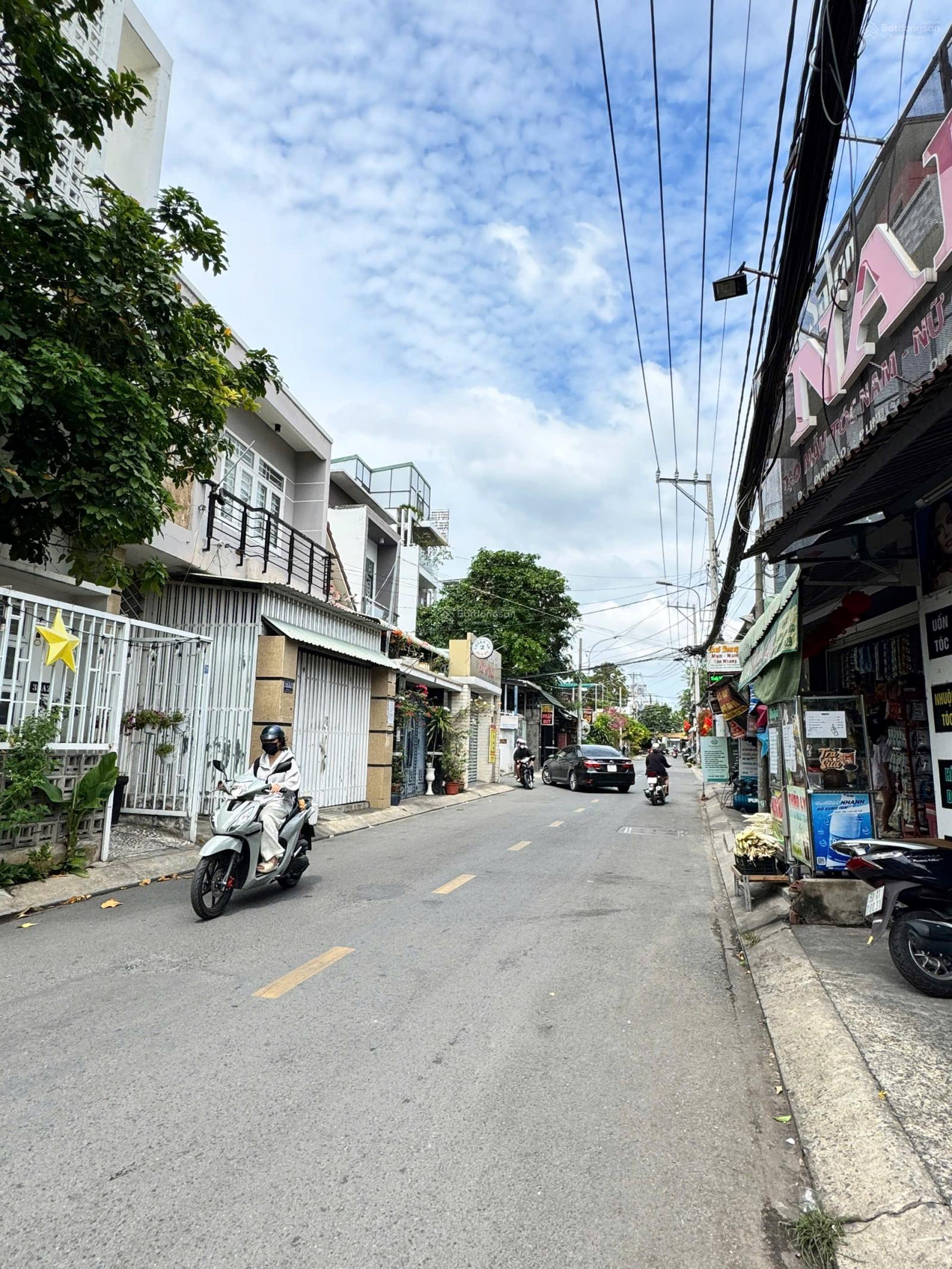 Khách sạn ngay Hoàng Diệu - doanh thu 100tr/tháng - DTS 565m2 - giá 23 tỷ