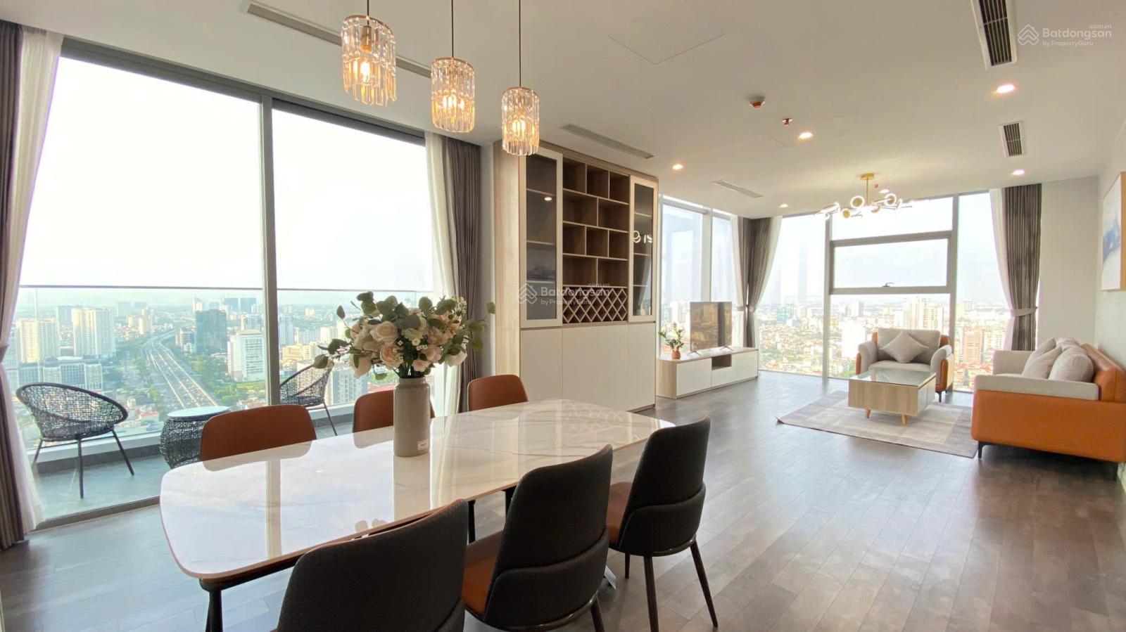 Cho thuê các căn hộ 3 phòng ngủ tại King Palace giá 20 tr/th, vào ngay, LH: 0911 400 ***