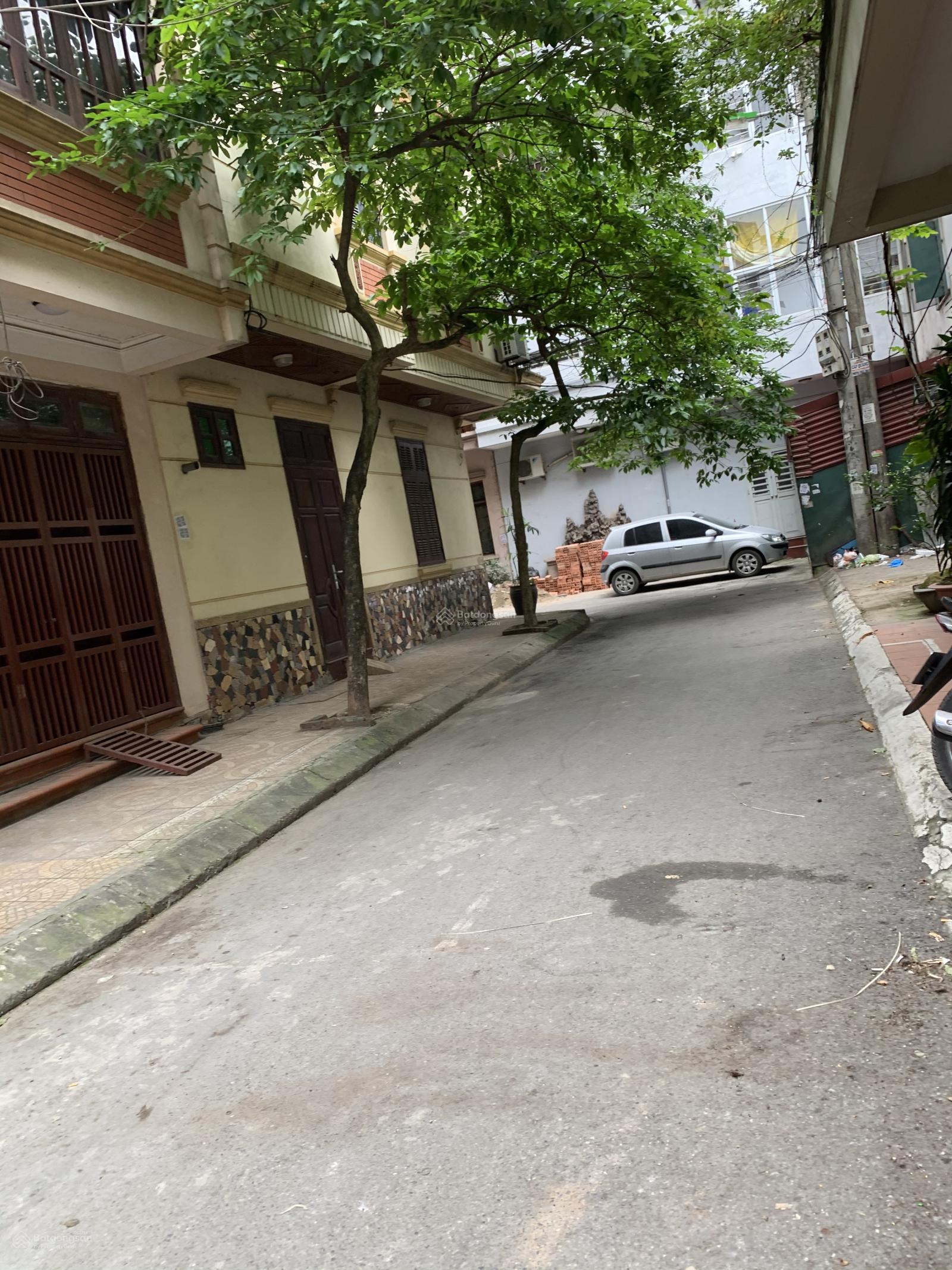 Cho thuê nhà đường Trường Chinh, Thanh Xuân, Hà Nội 40m2*4 tầng, 12 triệu/ tháng