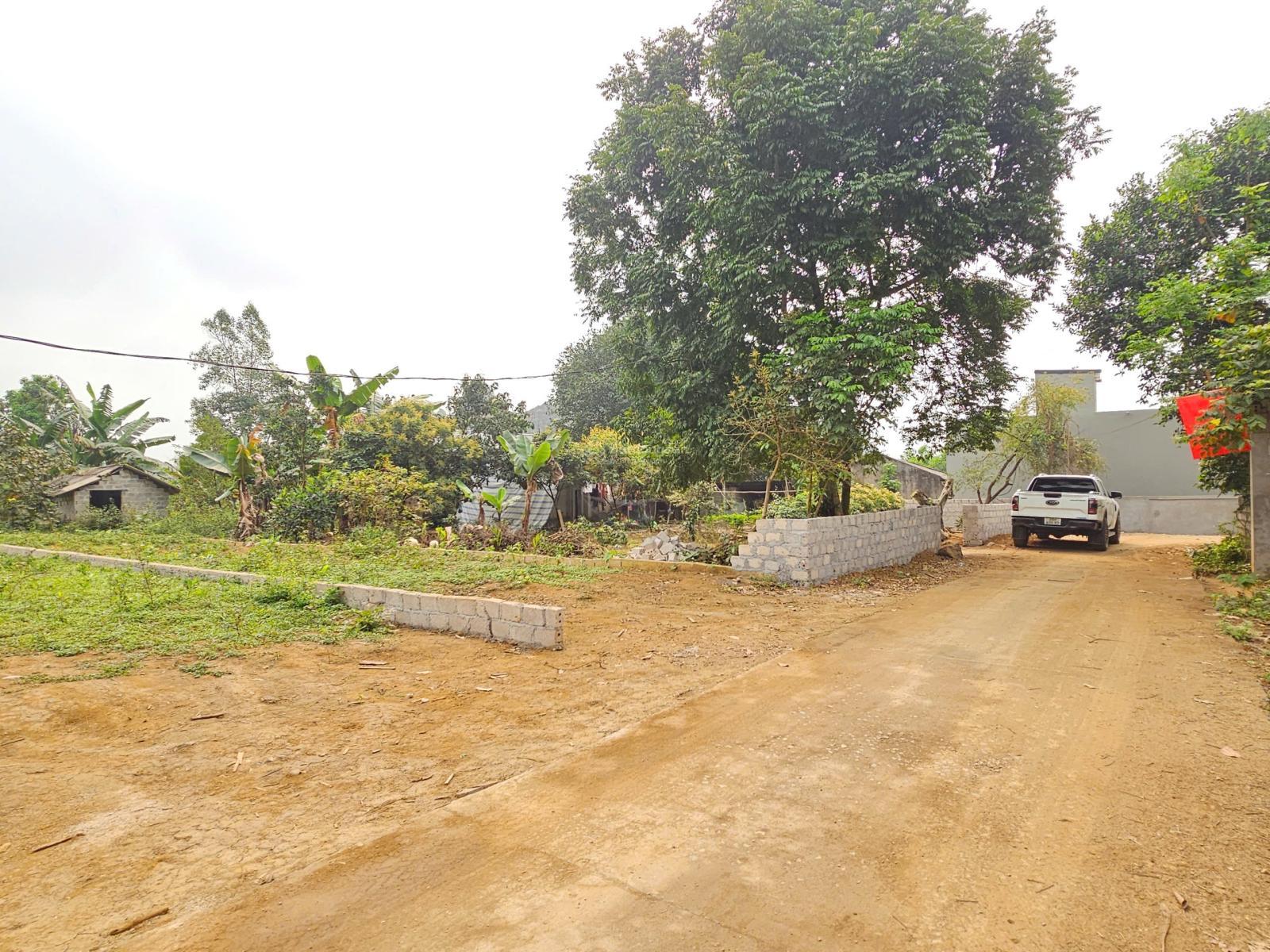 Em còn 1 lô duy nhất S=125m2 full thổ cư, giá đầu tư cực tốt, sẵn sổ hồng, đất vuông vắn