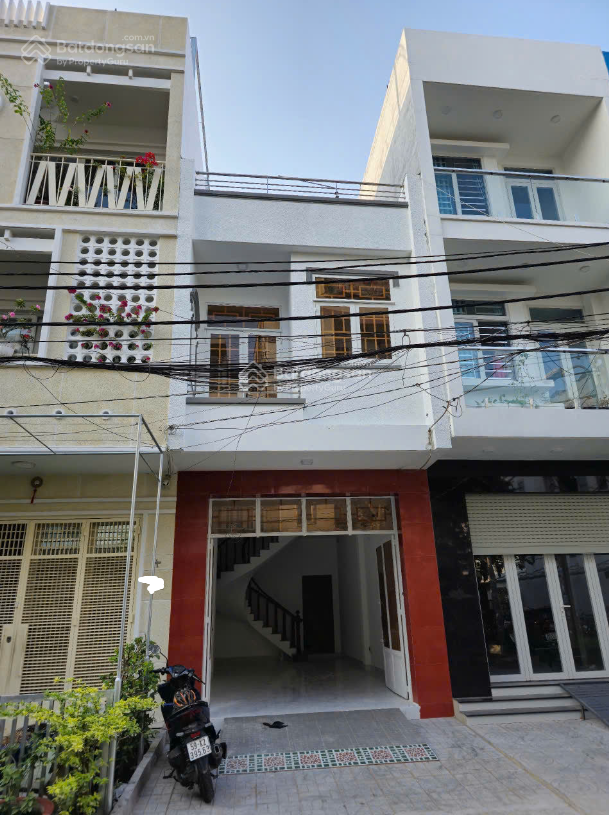 Nhà mặt tiền đường Số 53A khu Tên Lửa Quận Bình Tân, cách trường tiểu học Bình Tân 100m