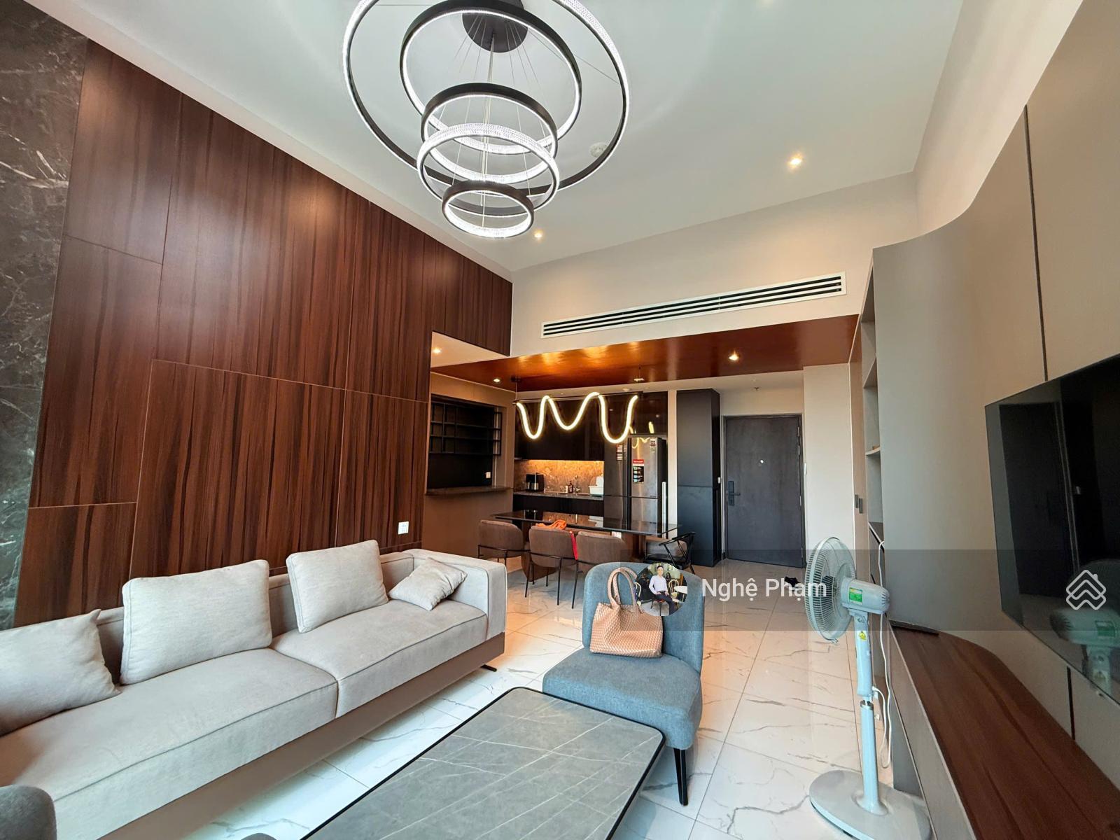 Đang trống sẵn cần cho thuê 2PN Empire city. Nội thất cao cấp. View sông Bitexco. LH 0932 106 ***