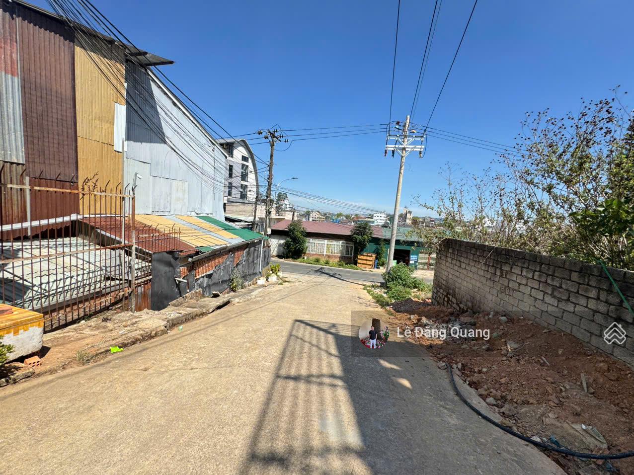 Bán lô đất 2 mặt tiền đường chính Lý Nam Đế, P8, Đà Lạt