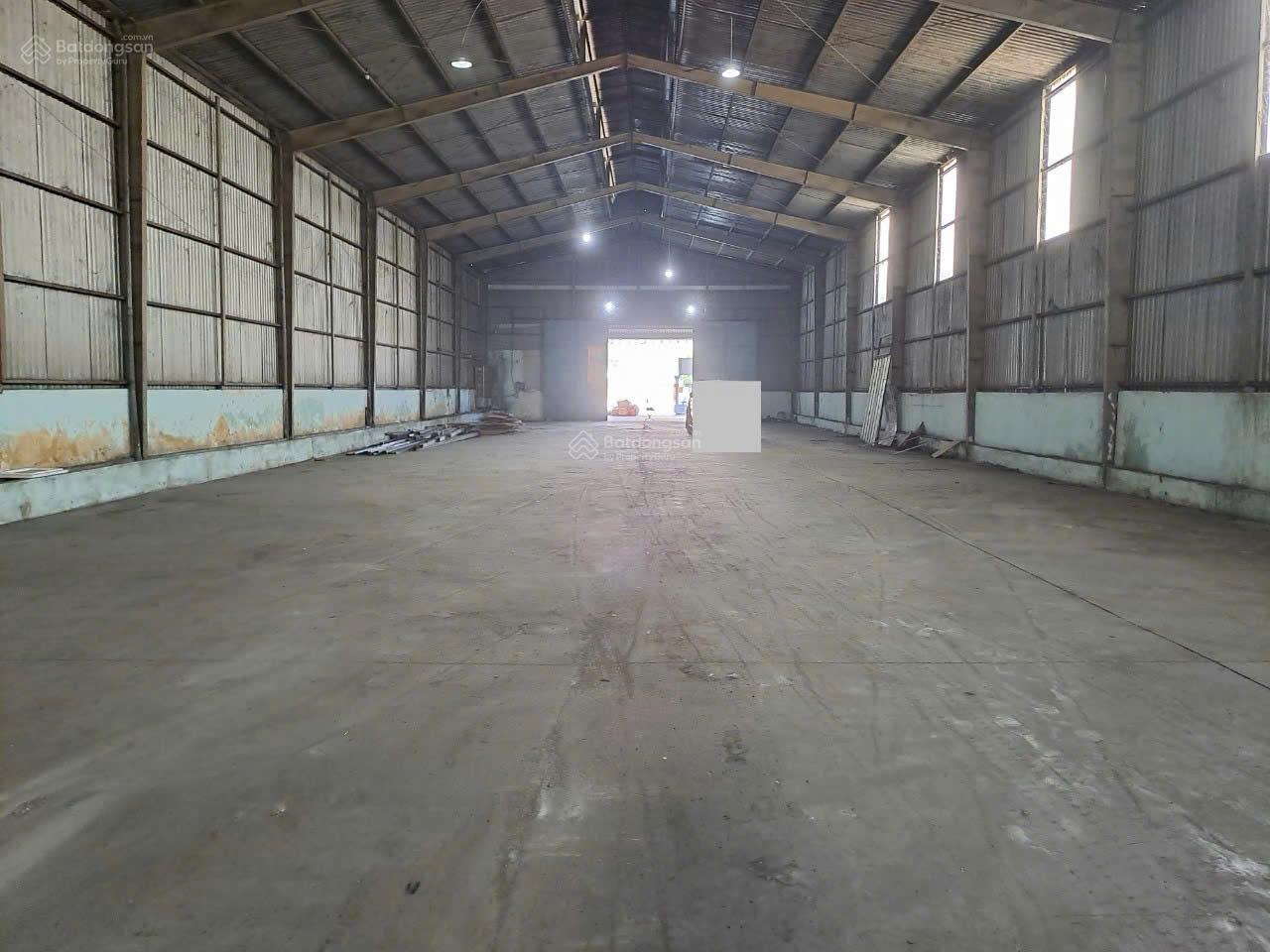 Cho thuê kho (DT: 1.400m2) tại TP. Tân An, LH: 0763 944 *** Bảo Yến