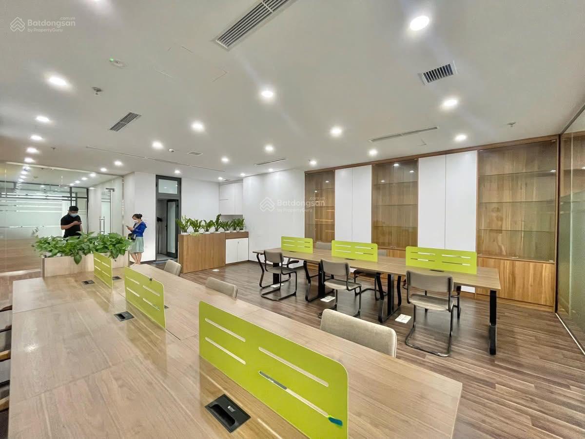 Rẻ nhất thị trường! Mặt phố Trần Đăng Ninh trống duy nhất 1 sàn 70m2 giá chỉ từ 14tr/tháng