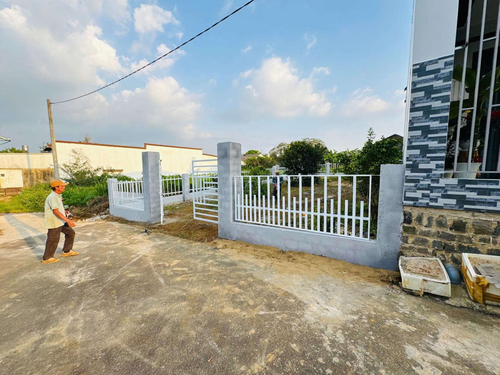 Bán đất Bảo Lộc-DT 209m2 ngang 10m thổ cư 100m2 ngay chợ Tân Bùi cách Trần Phú Quốc Lộ 20 chỉ 500m Bán đất Bảo Lộc-DT 209m2 ngang 10m thổ cư 100m2 ngay chợ Tân Bùi cách Trần Phú Quốc Lộ 20 chỉ 500m