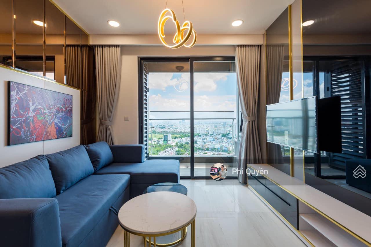 Cho thuê chung cư Sky Center - Tân Bình, DT: 75m2, 2PN, 2WC. Giá: 15 triệu, LH: 0779 757 *** Quyền