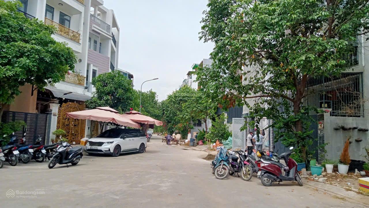 Bán lô đất -6tỷ8 TL- 5 x 20m - 100m2 - MT đường 12m KDC Đại Phúc, Xã Bình Hưng, BC - HĐMB, sổ cty Bán lô đất -6tỷ8 TL- 5 x 20m - 100m2 - MT đường 12m KDC Đại Phúc, Xã Bình Hưng, BC - HĐMB, sổ cty