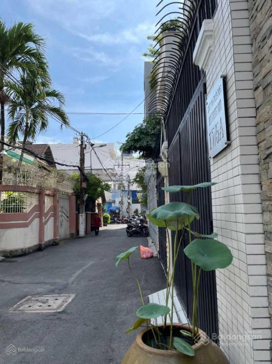 Bán tòa nhà Nguyễn Huy Tưởng, Bình Thạnh DT: 9x32m CN: 281m2 DTS: 1136,9m2 giá 52tỷ