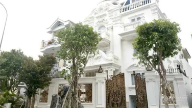 Bán gấp biệt thự mặt tiền Cao Đức Lân, APAK, Quận 2 DT 12mx22,5m CN 267m2 hầm 3 lầu giá 78 tỷ TL