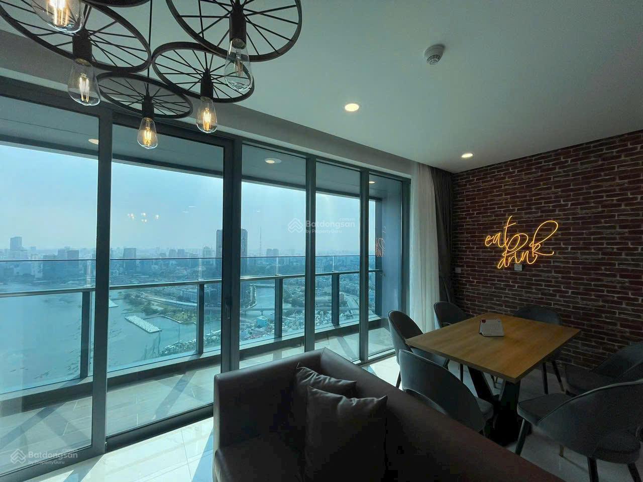 Bán gấp căn hộ tại Hoa Sen Q11, DT 60m2, 2PN, 2WC giá bán 3.6 tỷ, sổ hồng. LH: 0933 813 *** Đức