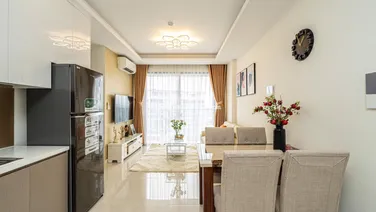 Cho thuê căn hộ KingDom 101 Quận 10. DT 78m2, 2PN - 2WC. Giá 16tr/th. LH: 0939 271 *** (Tài)