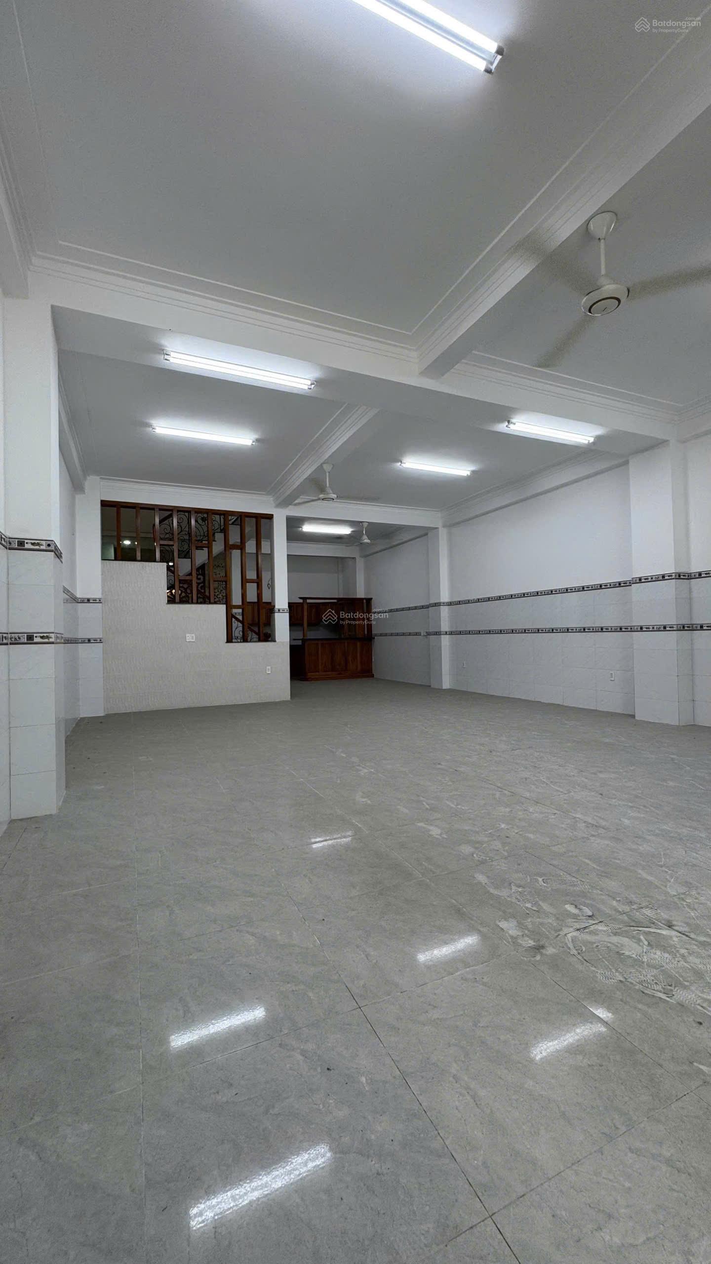 Nhà 4 tầng 122m2 (7x18)m Tân Hóa - Lạc Long Quân 400m2 sàn thiết kế trống suốt