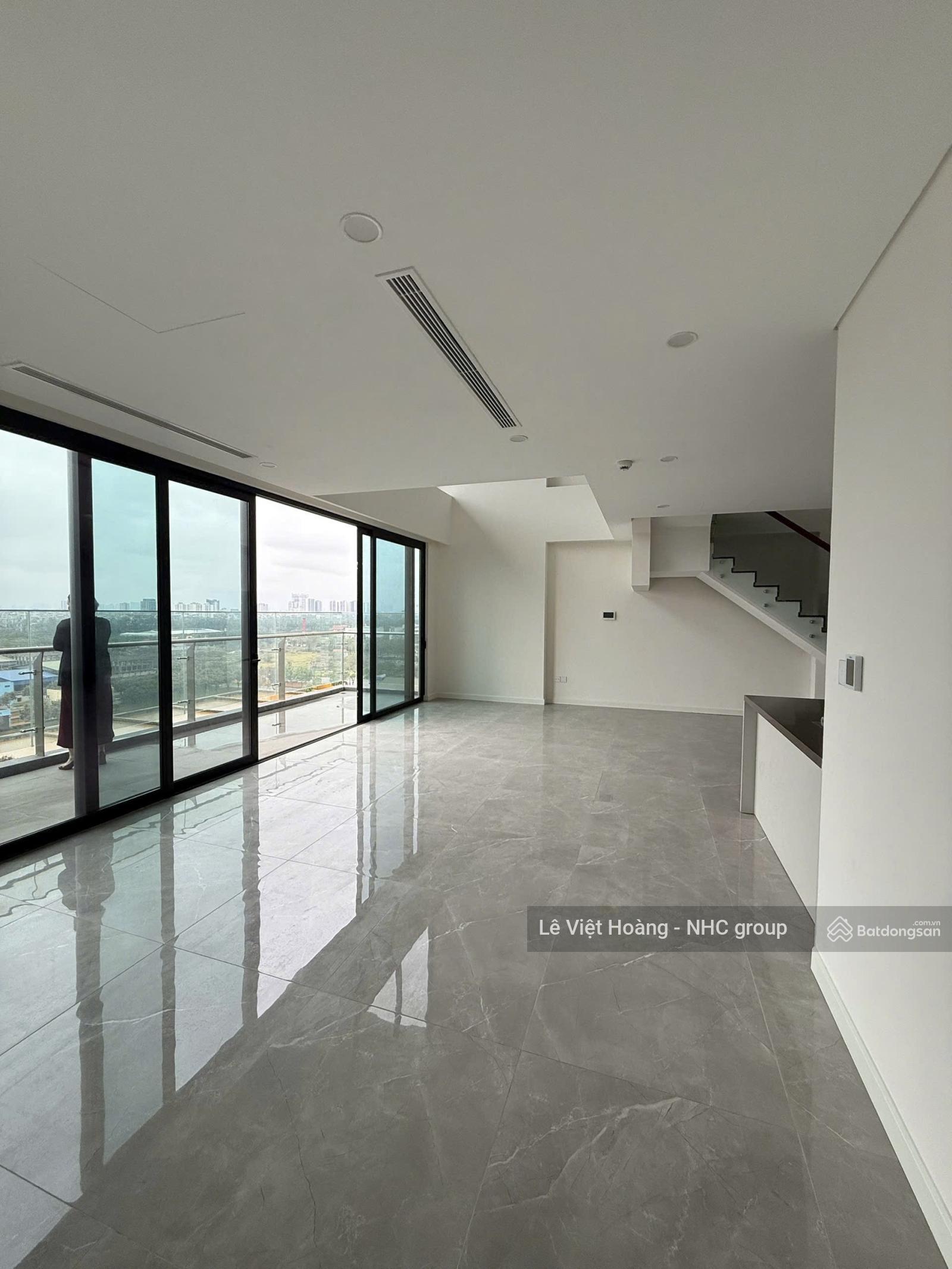 Cho thuê căn Duplex thông tầng 3PN 170m2 Sunshine Green Iconic giá 20tr nhà nguyên bản - 0812 395 *** Cho thuê căn Duplex thông tầng 3PN 170m2 Sunshine Green Iconic giá 20tr nhà nguyên bản - 0812 395 ***