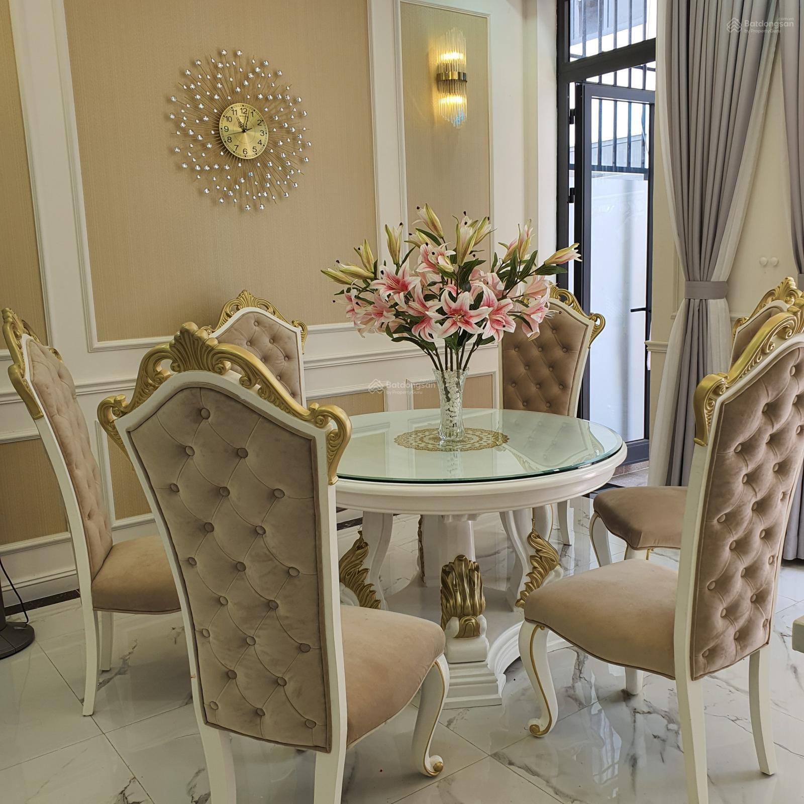 Chính chủ cho thuê gấp nhà phố Lavila, nhà full nội thất, giá 18tr/tháng
