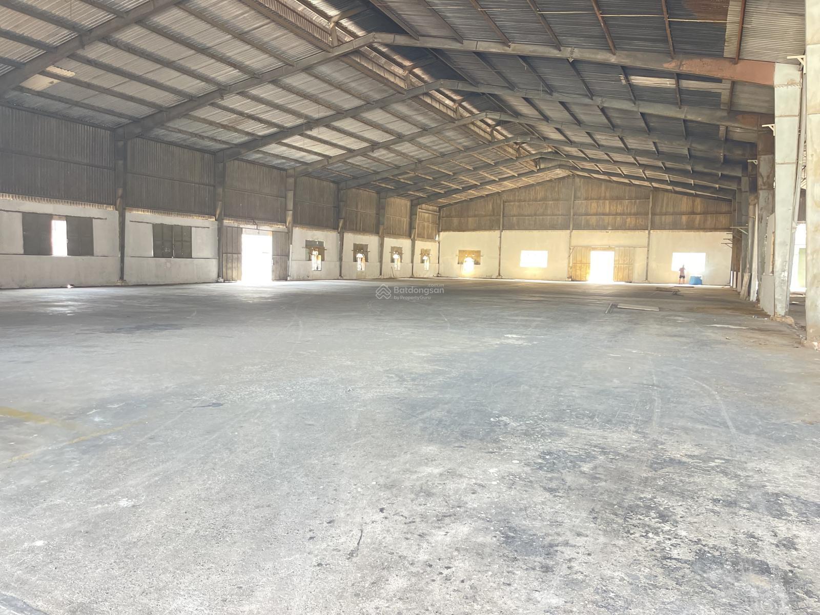 Xưởng Thuận An 17000m vp 500m. Giấy tờ đầy đủ. Sx nhiều ngành nghề. Đường xe cont