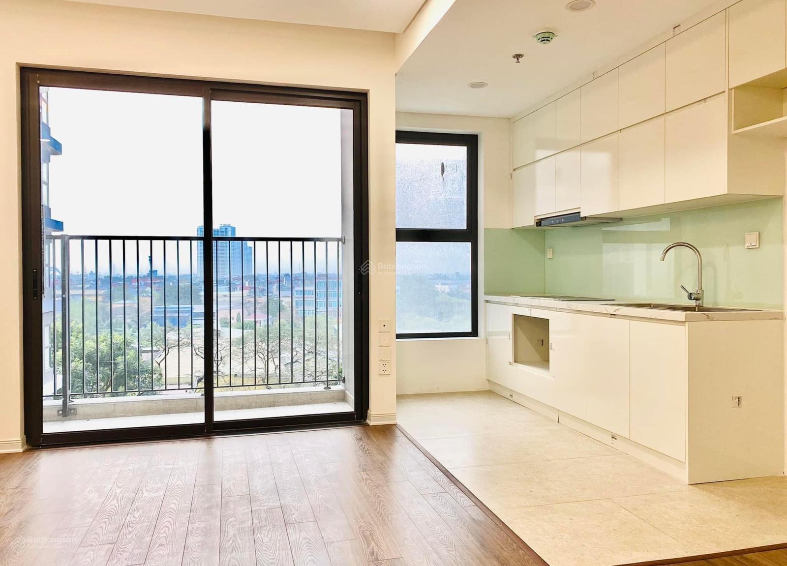 Chính chủ cần bán căn 3PN - 95m2 view sông và cầu, giá 5.8 tỷ - tầng cao thoáng ở Bình Minh Garden Chính chủ cần bán căn 3PN - 95m2 view sông và cầu, giá 5.8 tỷ - tầng cao thoáng ở Bình Minh Garden