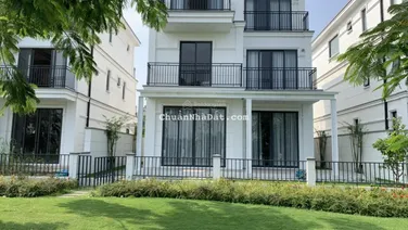 Tôi chính chủ cần bán nhanh nhà phố Nine South. DT 7x20. Giá 15,4 tỷ. Lh 0931 799 *** Duy