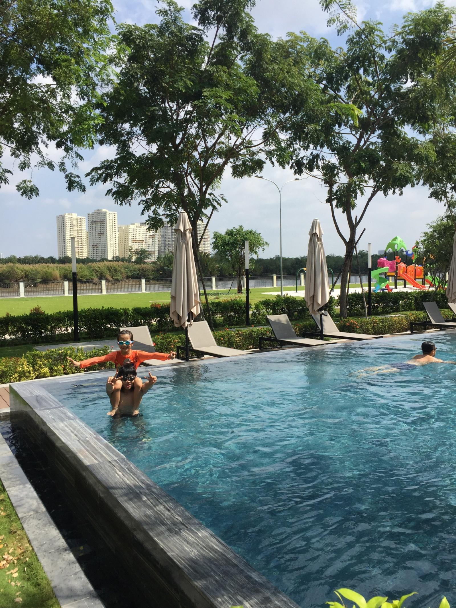 Chính chủ cần bán gấp nhà phố Nine south. Giá 15,5 tỷ