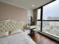 Chính chủ bán CH Golden Park, 83m2 thiết kế 2 ngủ tầng trung full nội thất view công viên giá 9tỷ