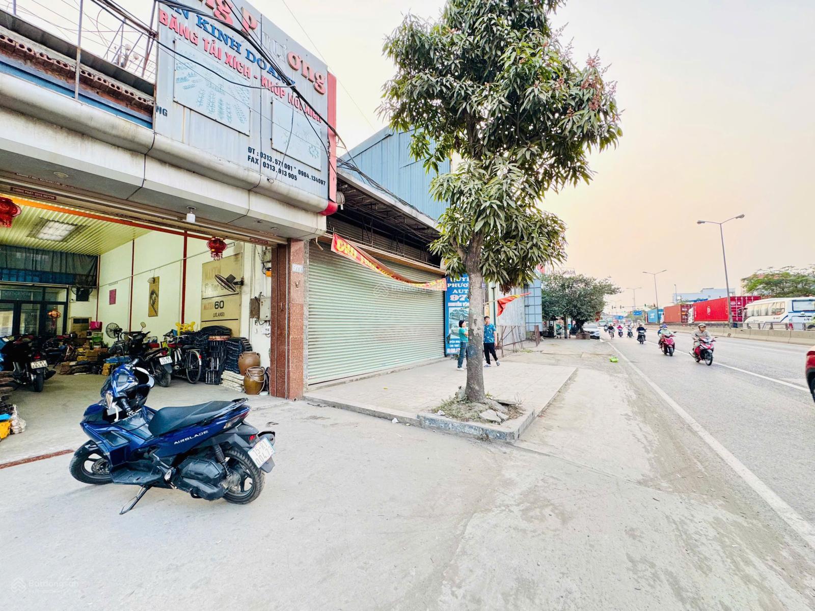 Bán nhà ở 3 tầng mặt đường Nguyễn Văn Linh ngay chung cư PG Aura nhà ở xã hội