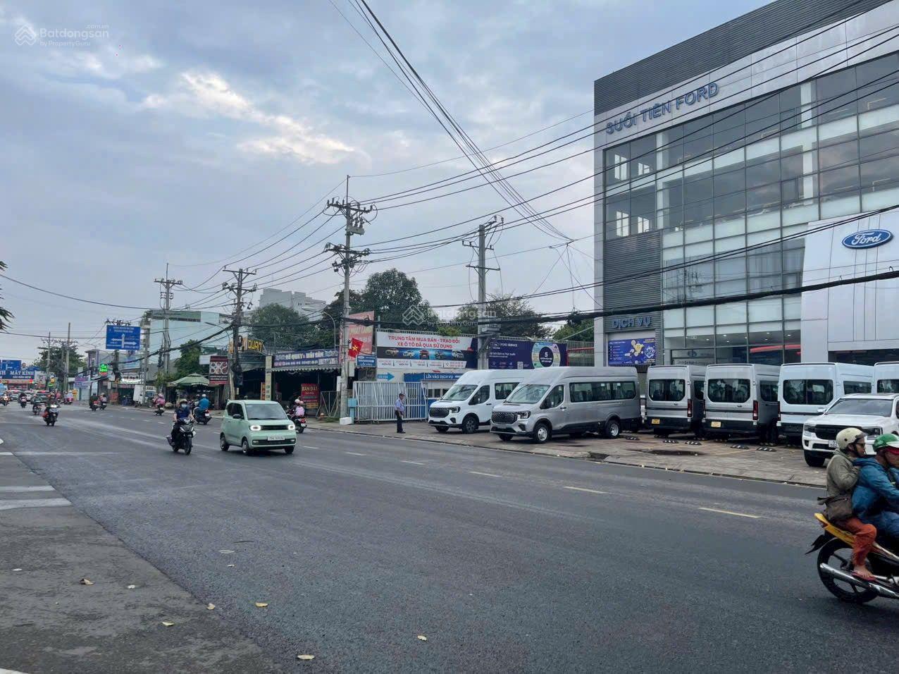 Chủ bán nhanh nhiều sản phẩm mặt tiền đường Hoàng Hữu Nam (30m) Quận 9 giá tốt