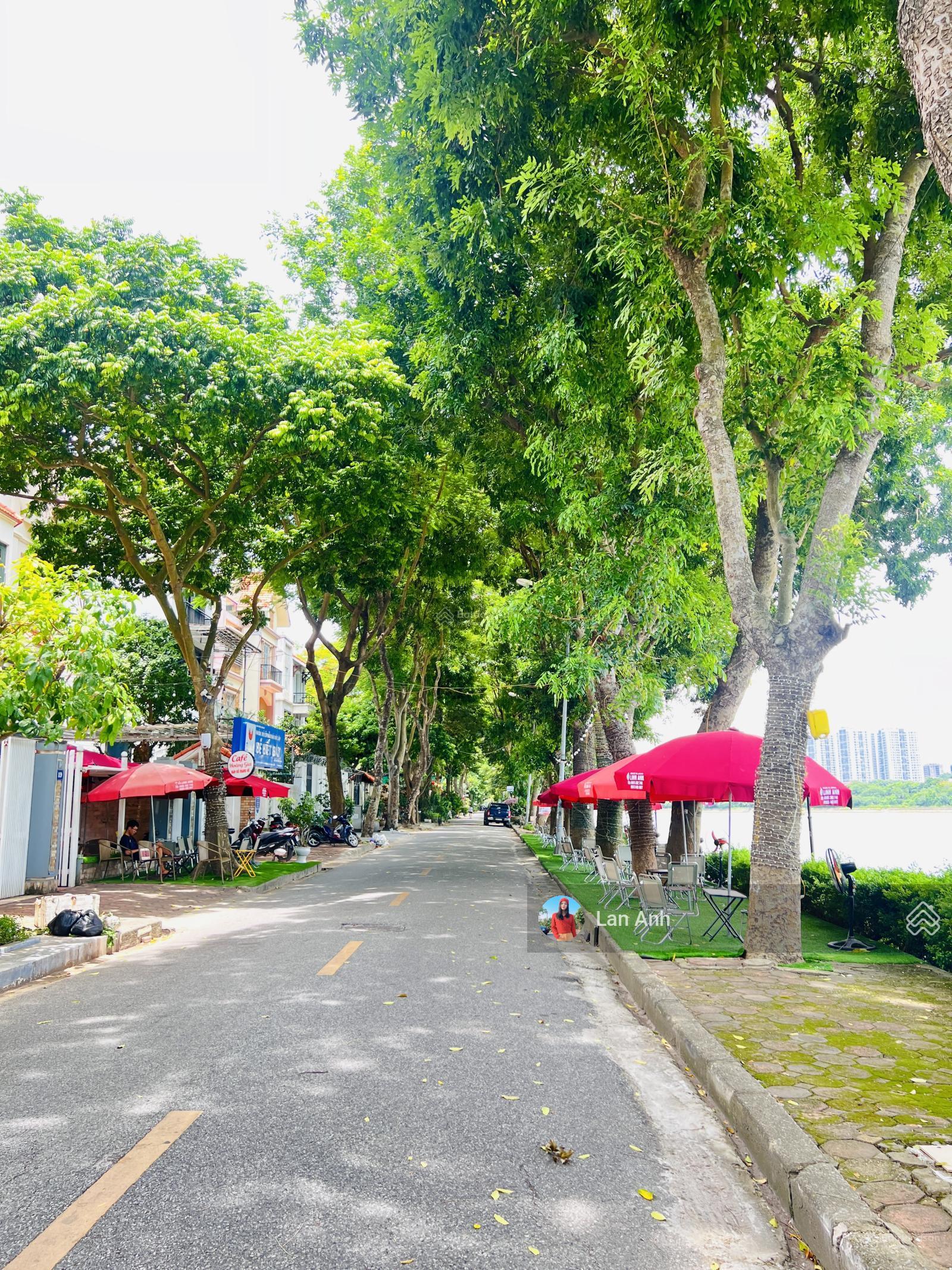 Cực hiếm - bán biệt thự Linh Đàm - view hồ DT 255m2 x 6 tầng - chủ xây tâm huyết - thang máy - vườn