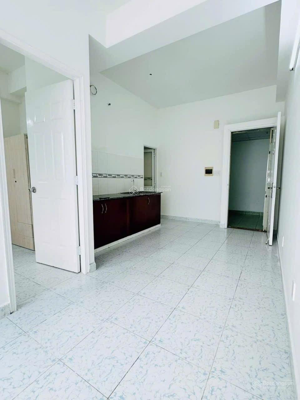 Căn hộ 37m2 giá 660 triệu CC Lê Thành Tân Tạo, nội thất cơ bản